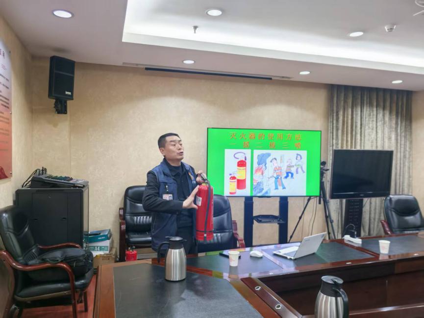 市审计局开展防灾减灾系列活动