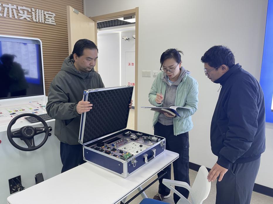 关注职业教育产教融合情况